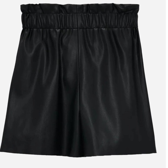 Zara faux leather shorts - Picture 4 of 6